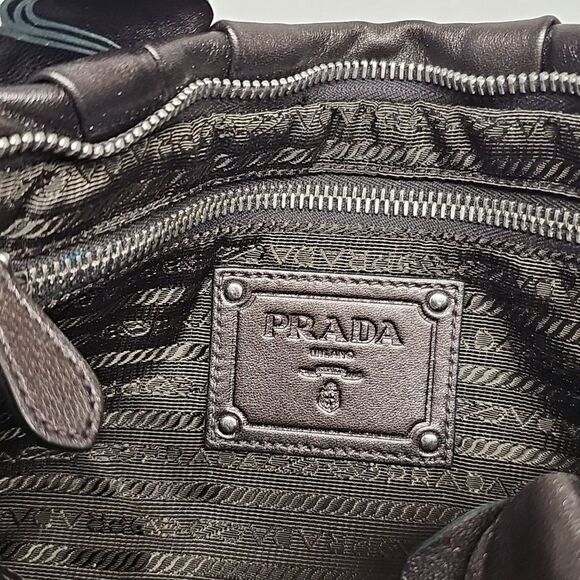 PRADA RUFFLED CLUTCH BFPM-03-309 - Picture 6 of 6